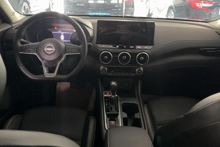日产 轩逸 2023款 1.6L CVT悦享版中控内饰7003