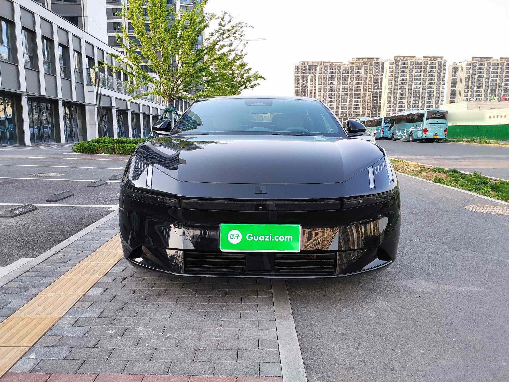 领克Z10 2024款 95kWh 766km后驱Max(2)
