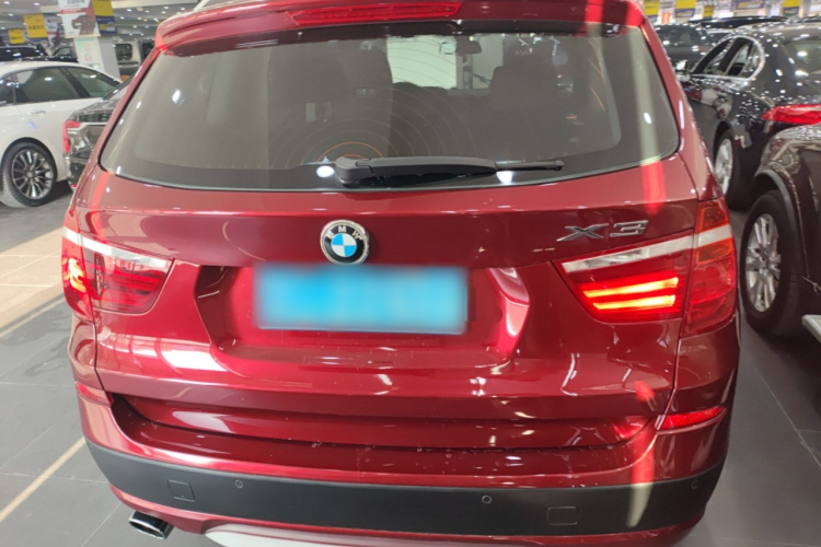 宝马X3(进口) 2013款 改款 xDrive20i 豪华型车身外观6