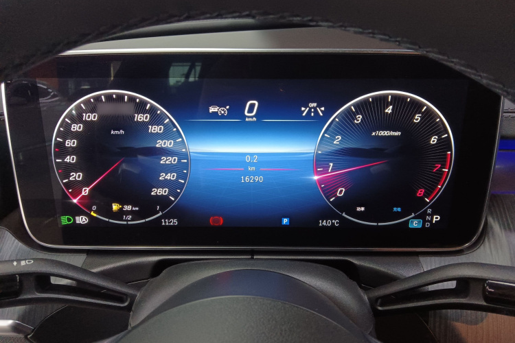 奔驰C级 2023款 改款 C 200 L 运动版局部细节14