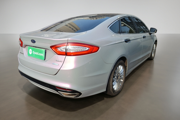 福特 蒙迪欧 2013款 2.0L GTDi200豪华型车身外观7