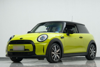 MINI 2023款 1.5T COOPER 艺术家