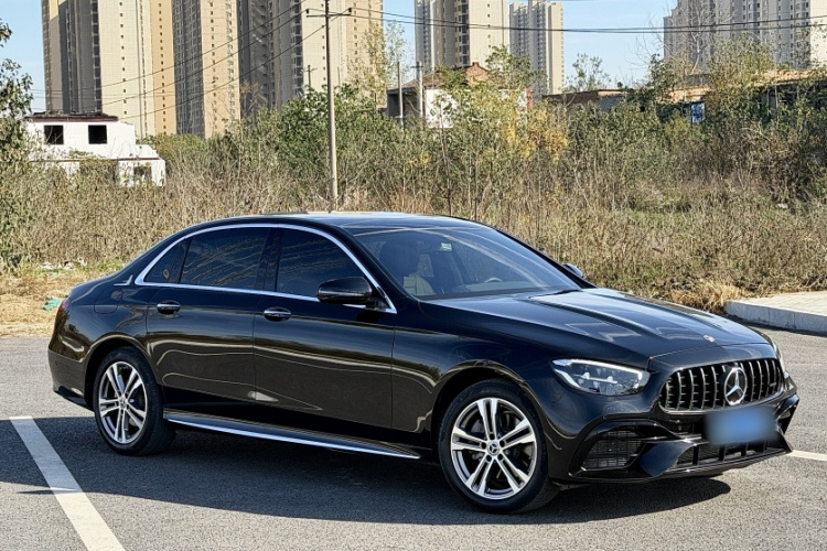 奔驰E级 2022款 改款二 E 260 L 运动型 4MATIC车身外观6006