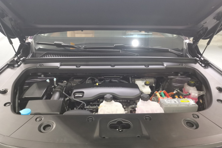 零跑汽车 零跑C16 2024款 增程 200激光雷达版局部细节24