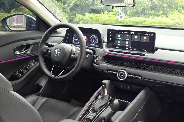 本田 雅阁 2025款 260TURBO 豪华版中控内饰7002