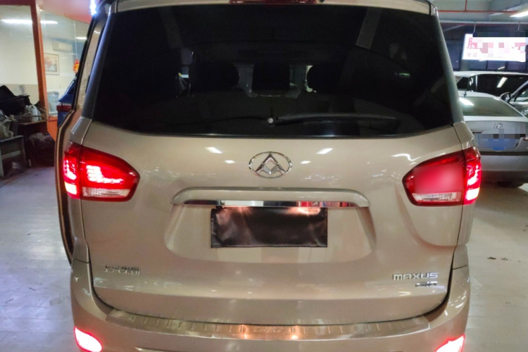 上汽大通MAXUS 大通G10 2014款 2.0T 自动行政版车身外观6