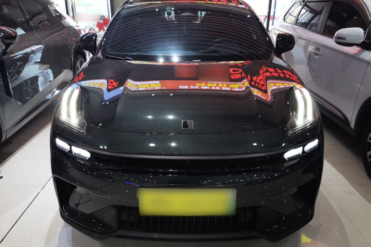 领克06 EM-P 2023款 1.5T Remix PHEV Hero车身外观2