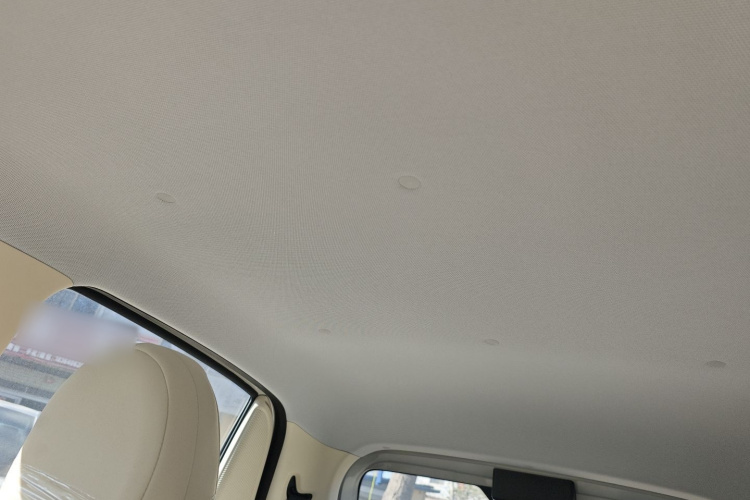 五菱汽车 宏光MINIEV 2025款 四门版 进阶款中控内饰22