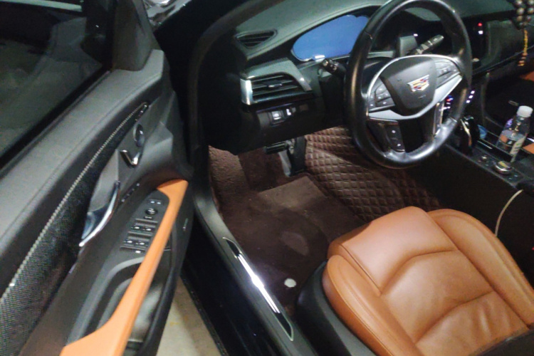 凯迪拉克CT6 2021款 28T 豪华型中控内饰7003