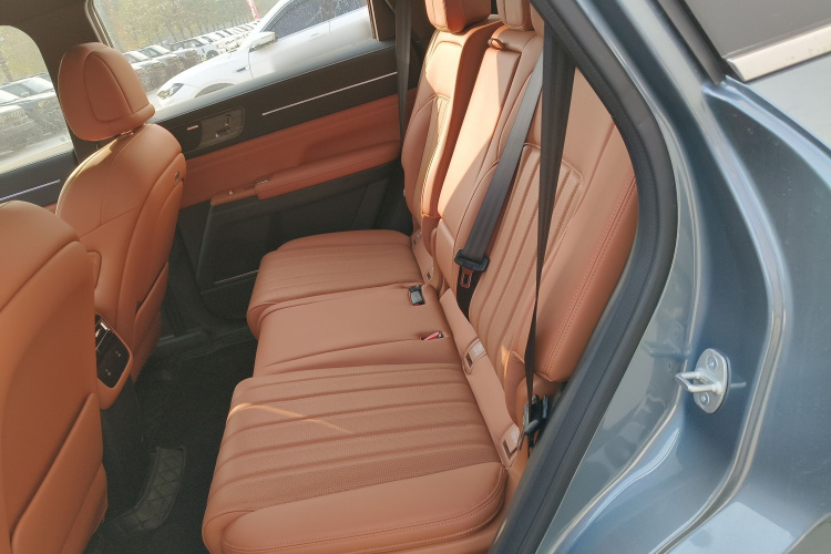 捷途X70L 2026款 2.0TD 自动旗舰 7座中控内饰21