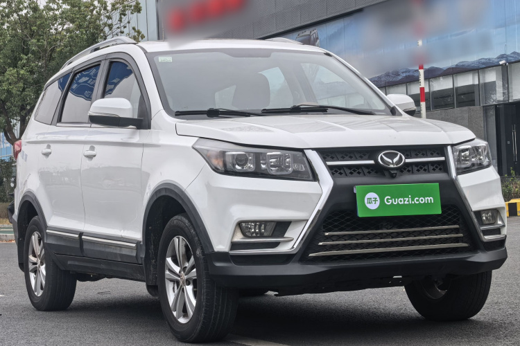 北汽幻速S3 2016款 S3L 1.5L 手动尊贵型车身外观6002