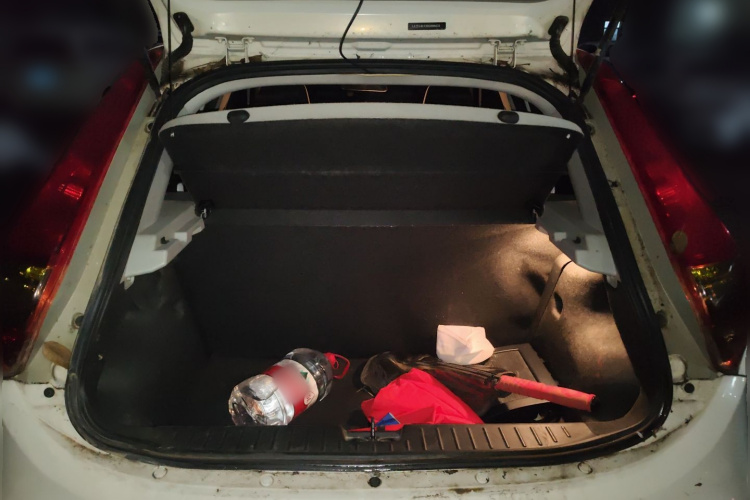 名爵3 2013款 1.3L AMT舒适版中控内饰23