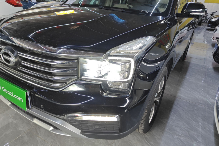 广汽传祺 传祺GS8 2017款 320T 两驱豪华智联版（七座）局部细节36