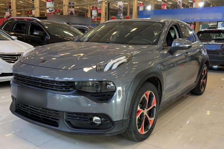 领克02 2018款 1.5T DCT两驱耀版 国V车身外观1