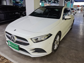 奔驰A级 2021款 A 200 L 运动轿车时尚型