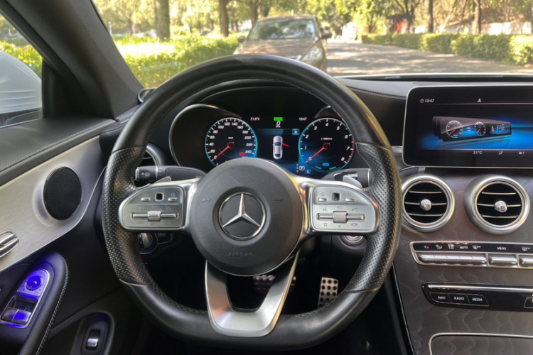 奔驰C级(进口) 2019款 C 260 轿跑车局部细节13