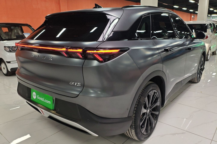 ARCFOX极狐 极狐 阿尔法T5(ARCFOX αT5) 2024款 660 MAX车身外观6005