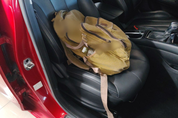 荣威i5 2020款 1.5L 自动4G互联领豪旗舰版局部细节41