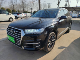 奥迪Q7 2018款 45 TFSI 技术型