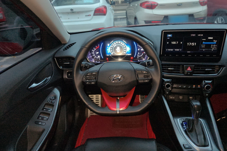 现代 菲斯塔 2019款 280TGDi 运动版 国V中控内饰13