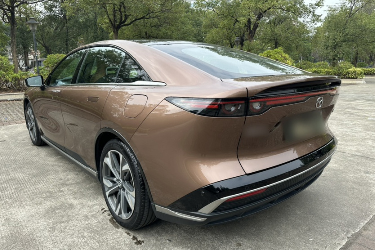 马自达EZ-6 2024款 增程200智尊版车身外观6007