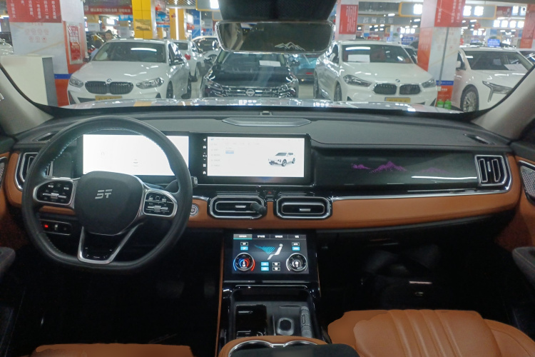 捷途山海L7 2024款 1.5T 120km ULTRA 7座中控内饰12