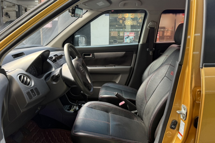 铃木 雨燕 2015款 1.5L 自动限定版中控内饰7006