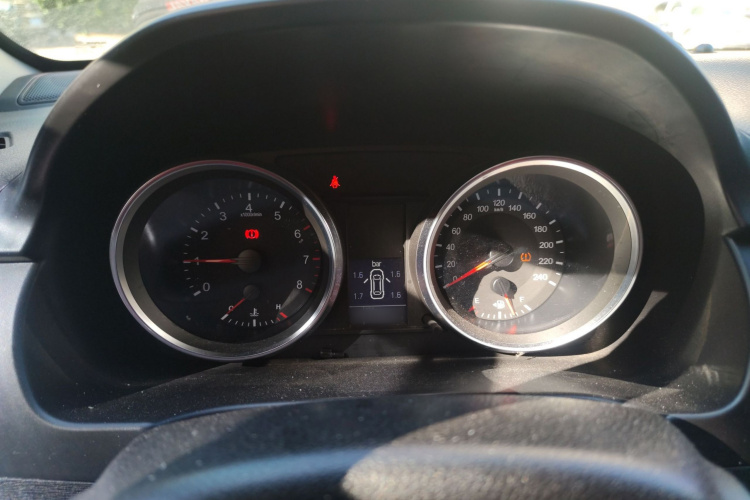 哈弗H6 2015款 运动版 1.5T 自动两驱豪华型局部细节14