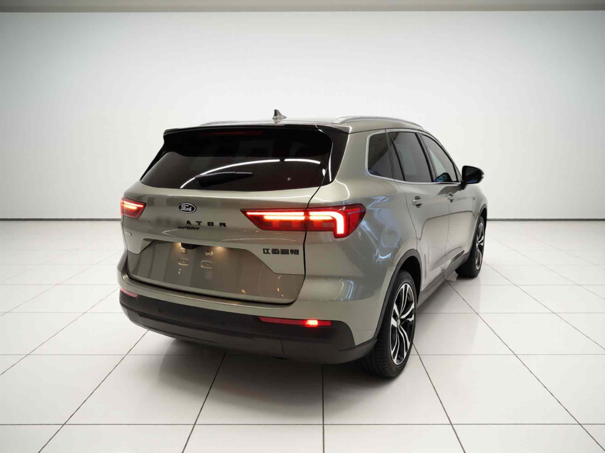 福特 领睿 2025款 EcoBoost 170 尊领型PLUS(4)