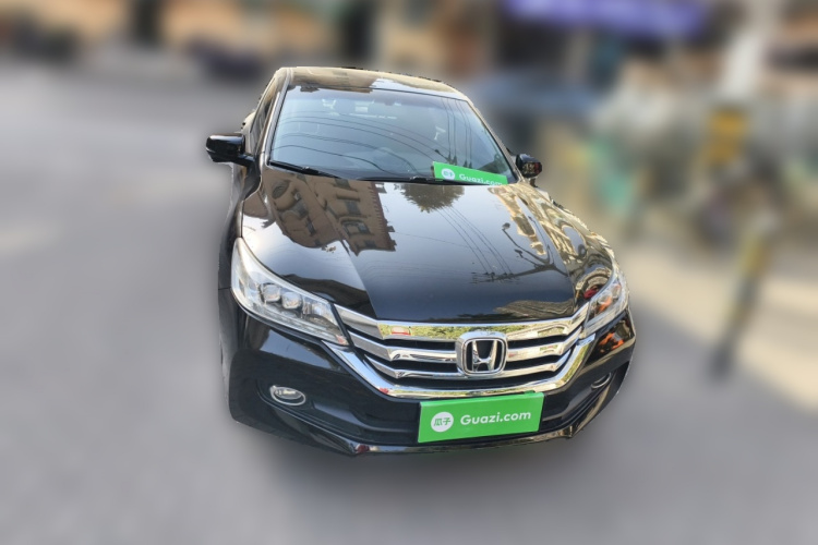 本田 雅阁 2014款 2.4L EXN 豪华导航版车身外观2