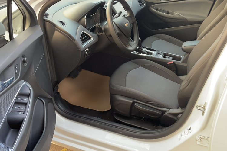 雪佛兰 科鲁兹 2017款 1.5L 自动先锋天窗版局部细节19