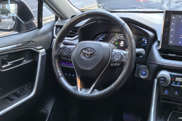 丰田 RAV4荣放双擎E+ 2021款 2.5L 两驱精英Pro中控内饰7009
