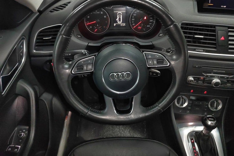 奥迪Q3 2013款 35 TFSI 舒适型局部细节13