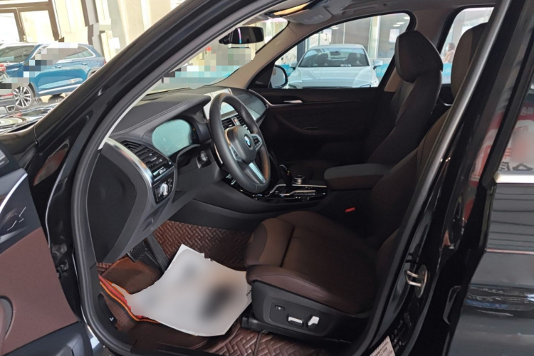 宝马X3 2020款  xDrive28i M运动套装中控内饰20