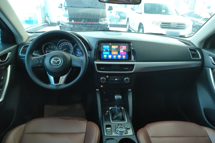马自达CX-5 2015款 2.0L 自动两驱都市型中控内饰12