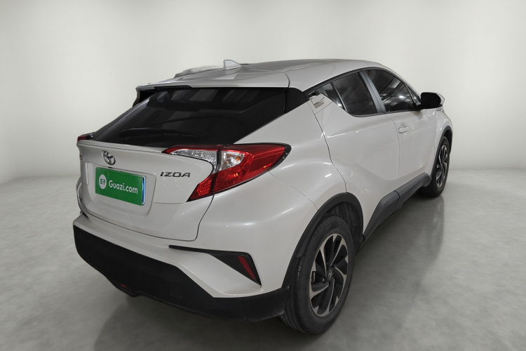 丰田 奕泽IZOA 2020款 2.0L 奕享版车身外观7