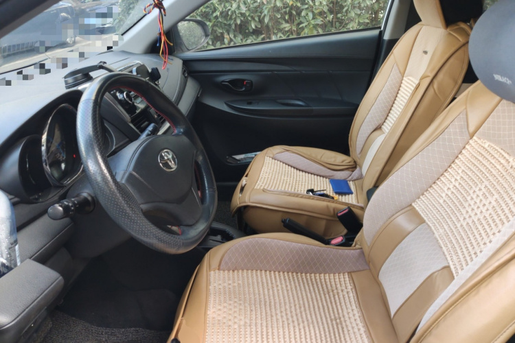 丰田 YARiS L 致炫 2017款 1.5E CVT劲速升级版中控内饰19