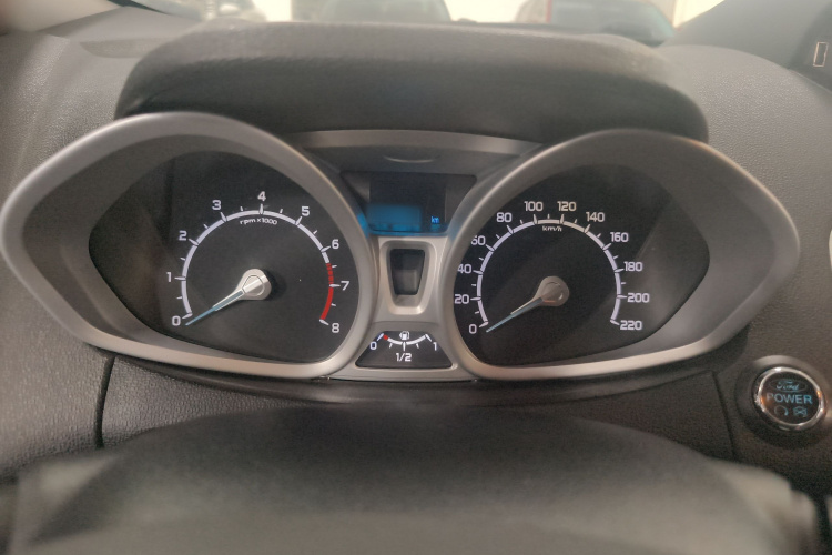 福特 翼搏 2013款 1.5L 自动尊贵型局部细节14