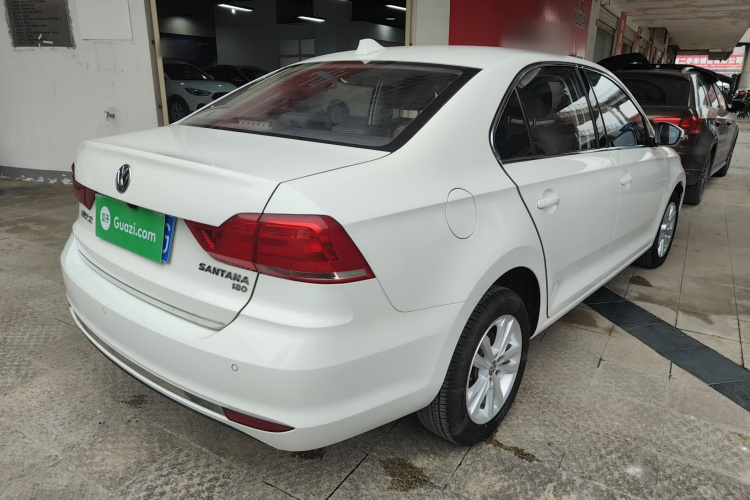 大众 桑塔纳 2016款 1.6L 自动舒适版车身外观7