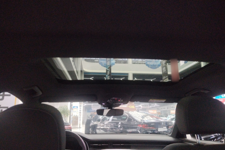 奥迪A6L 2023款 40 TFSI 豪华动感型中控内饰22