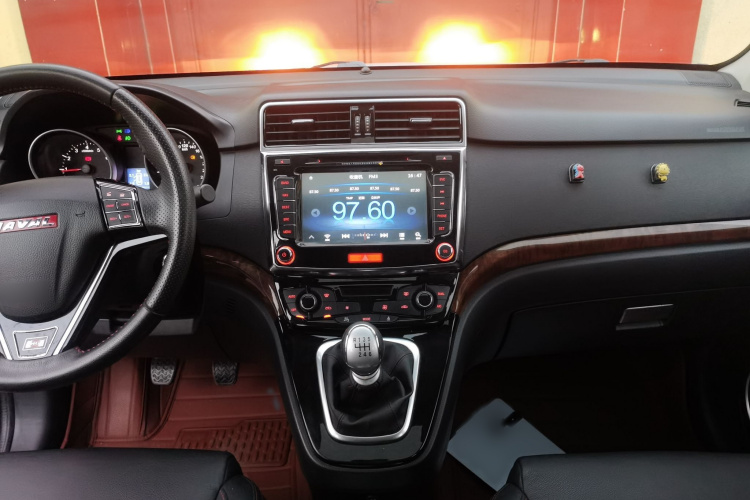 哈弗H6 2013款 运动版 1.5T 手动两驱精英型局部细节16