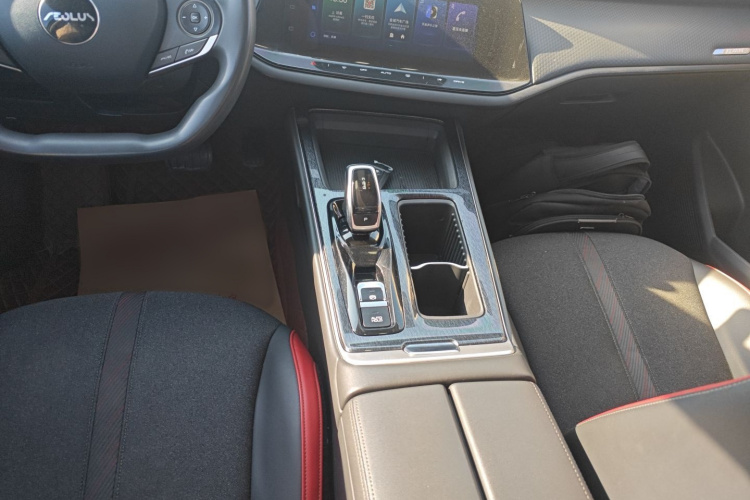 东风风神 奕炫MAX 2023款 1.5T 超能型爸版局部细节18