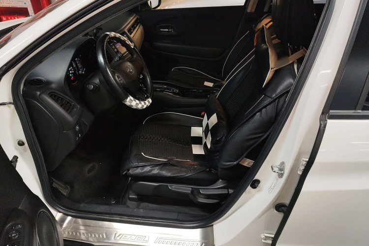 本田 缤智 2015款 1.5L CVT两驱舒适型局部细节19