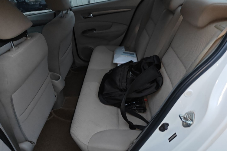 本田 锋范经典 2012款 1.5L 自动精英版中控内饰7004