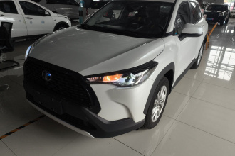 丰田 卡罗拉锐放 2024款 2.0L 先锋版