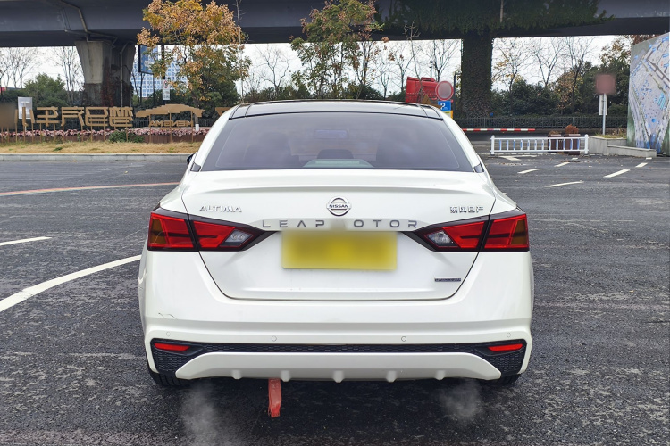 日产 天籁 2019款 2.0L XL 舒适版车身外观6008