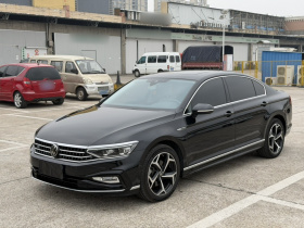 大众 迈腾 2023款 200万辆纪念版 380TSI DSG旗舰型