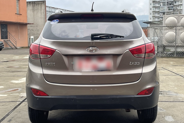 北京现代ix35 2012款 2.0L 自动两驱精英版GLS车身外观6006