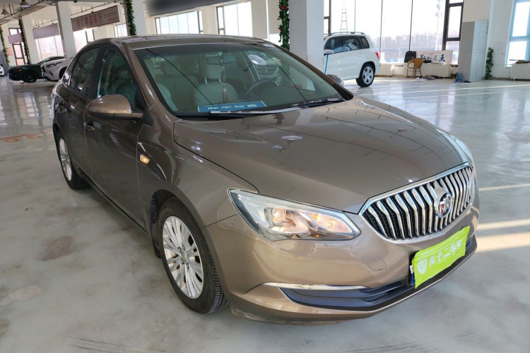 别克 英朗 2017款 15N 手动精英型车身外观3