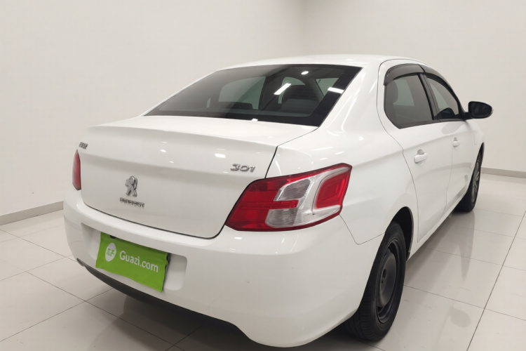 标致301 2016款 1.6L 自动舒适版车身外观7